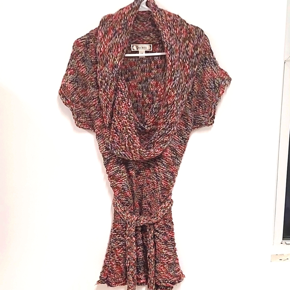 Beautiful long waist tie cowl neck sweater or tunic.